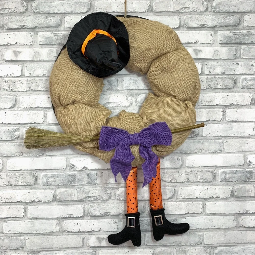 NWOT Rustic Burlap Halloween Witch Wreath Wall Decor